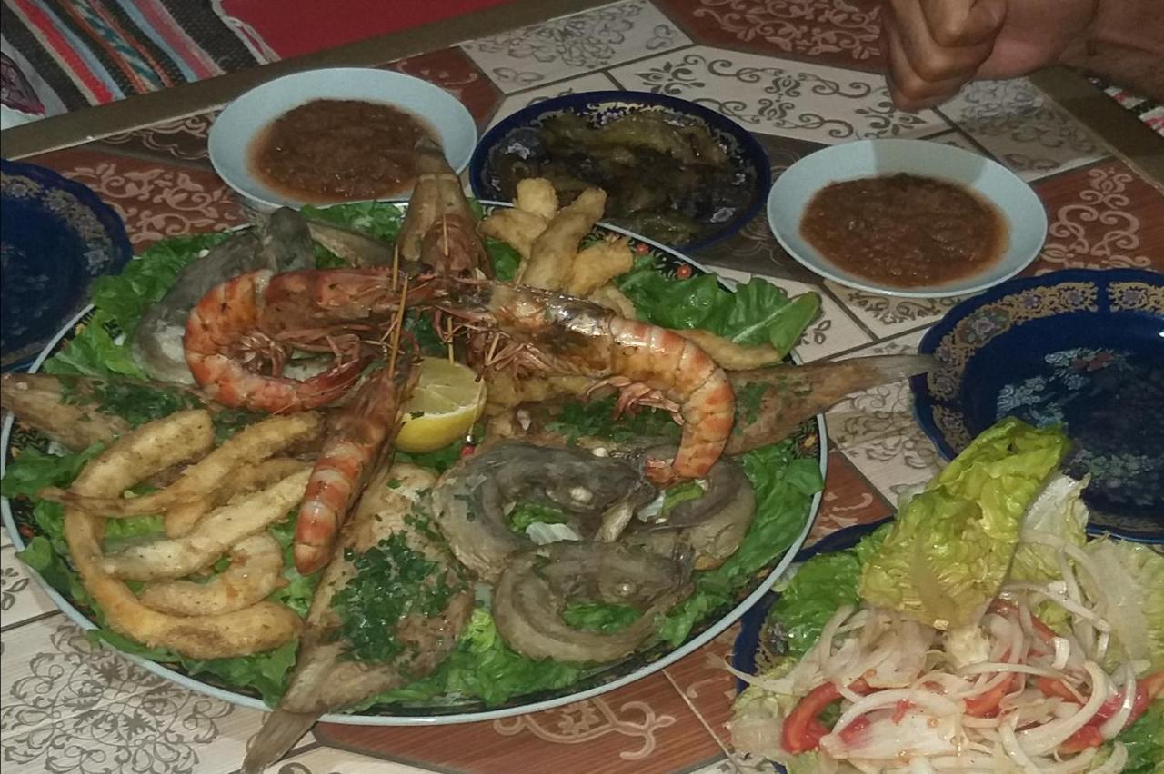 Hotel Lahlou Riad Cafeteria Ucda Dış mekan fotoğraf
